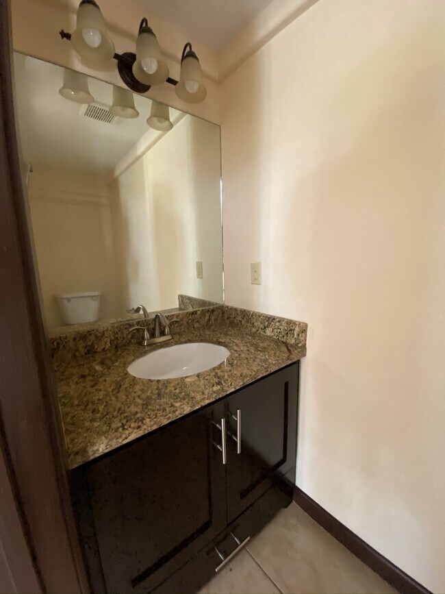 Photo - 1205 E Daffodil Ave