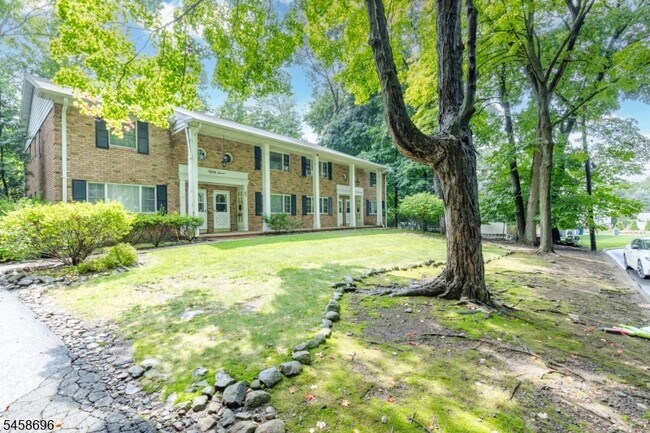 88 Poplar St