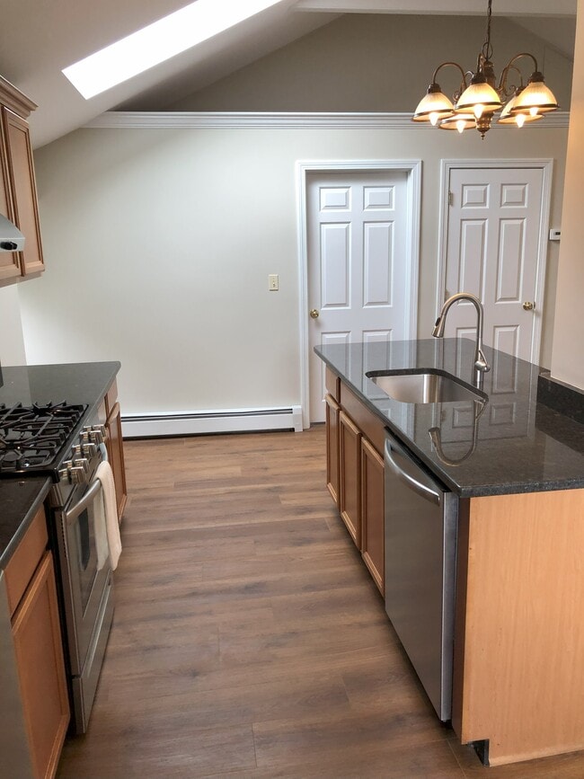 24 Chester St Unidad 3rd Floor Unit