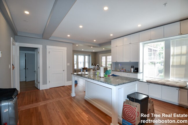 Photo - 6 South St Unit 1