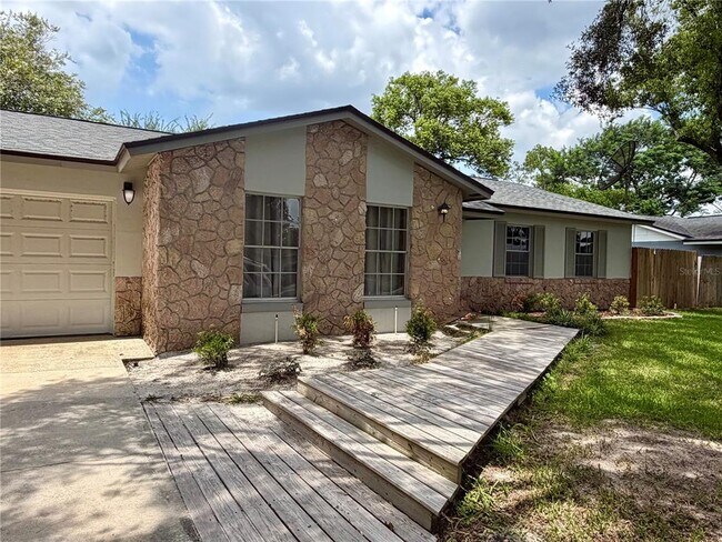 1 King Arthur Ct