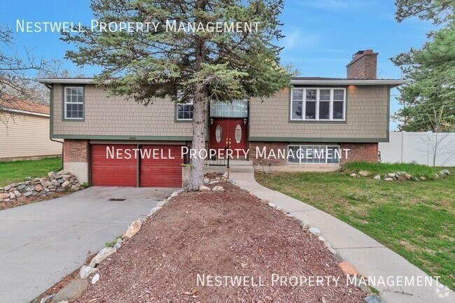 Building Photo - 3462 Greenhills Dr Rental
