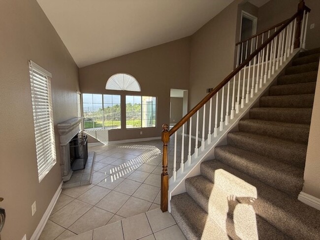 Photo - Spectacular view home in Anaheim Hills