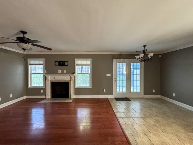 Photo - Lovely 3 Bed 2.5 Bath Home in Fayetteville
