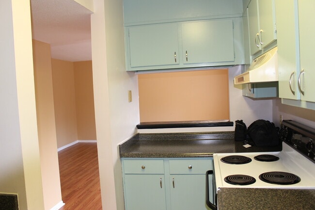 Photo - 3350 Altamont Rd S Unit E6