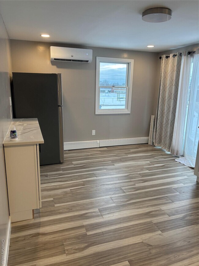 Photo - 15 Mida Ct Unit 2A