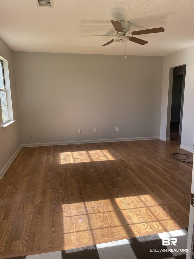 62 Northgate Cir