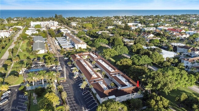 Building Photo - 578 Broad Ave S Unit 578