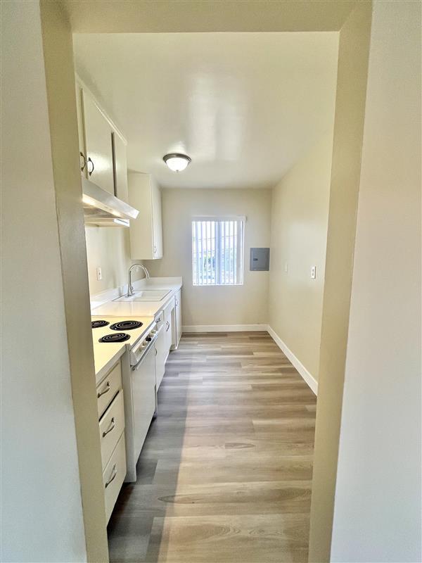 Photo - 1230 W. Hillandale Ave.