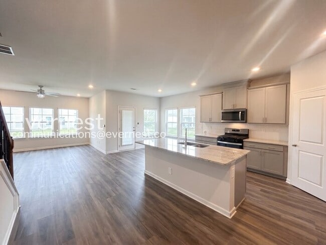 Photo - 7762 Plymouth Dr