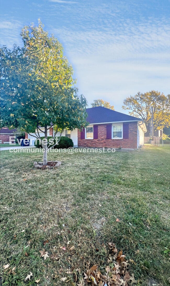 Photo - 10827 Beacon Ave