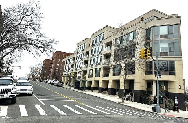 Photo - 64-05 Yellowstone Blvd Unidad 403S