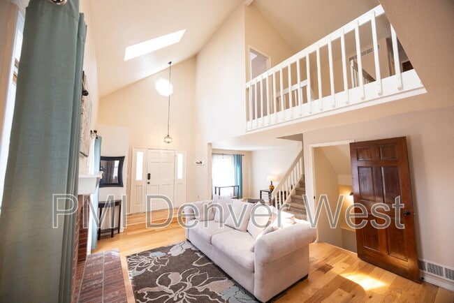 Photo - 16821 E Hialeah Ave