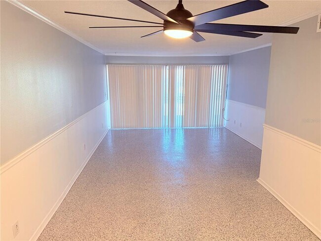 Photo - 6519 W Newberry Rd Unit 307