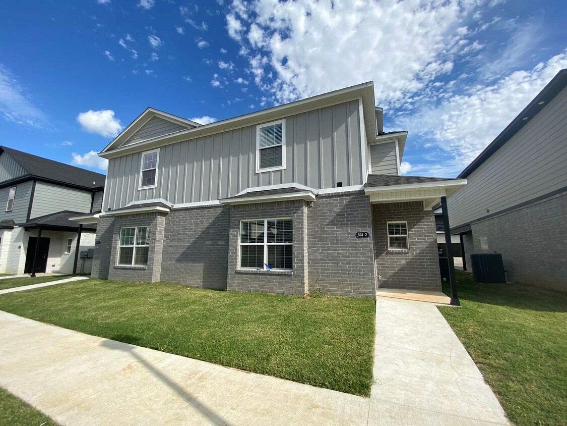 Photo - 914 S Benchmark Ln (Fayetteville, AR)