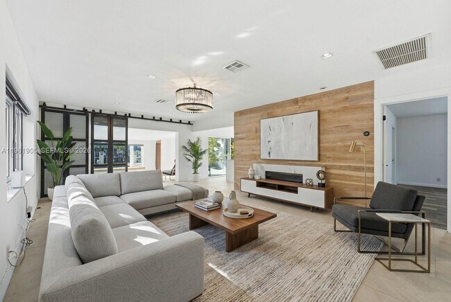 Photo - 401 Coconut Isle Dr