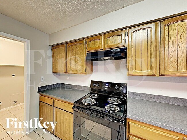 Photo - 10507 Village Trail Dr