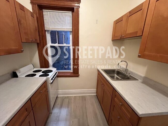 Photo - 1 bedroom in Boston MA 02215
