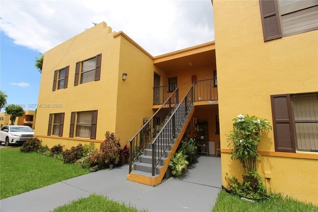 Building Photo - 650 NW 114th Ave Unit 201