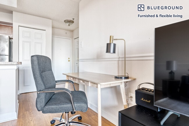 Photo - 801 15th St S Unit FL8-ID411