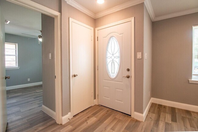 Photo - Remodeled & Updated Home w/ Patio Deck & Big Backyard & All Appliances Included