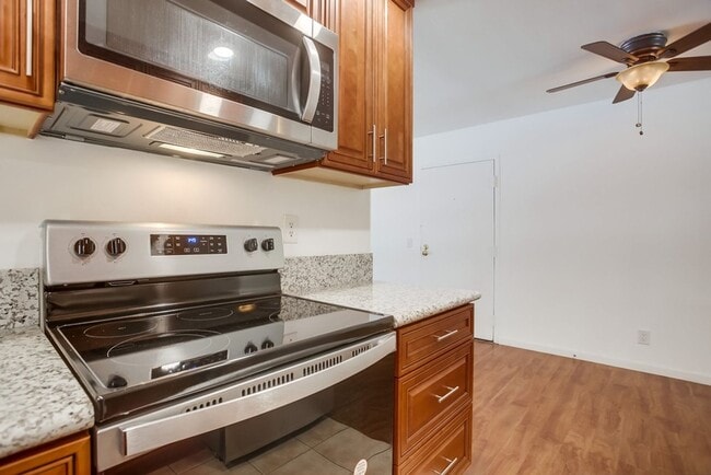 Photo - Cute Oceanside condo with garage parking!