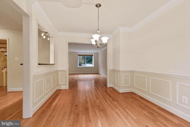 Photo - 2057 Golf Course Dr Townhome