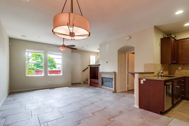 Photo - 2174 Desert Hare Ct