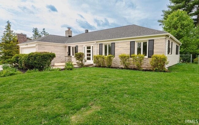 Photo - 1416 E Clairmont Pl