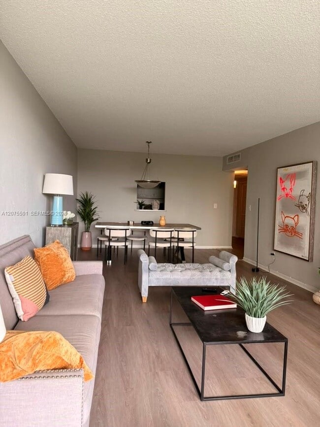 Photo - 19380 Collins Ave Unit 317