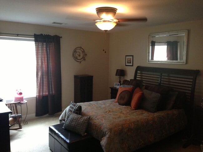 Photo - 3BR/ 2.5BA in Karns