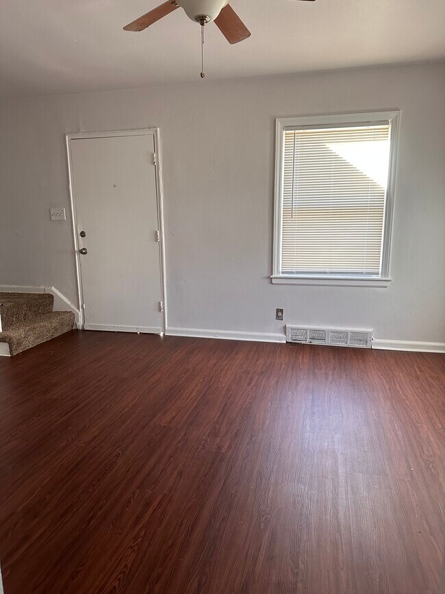 7445 Arleta Blvd Townhome For Rent in Kansas City, MO