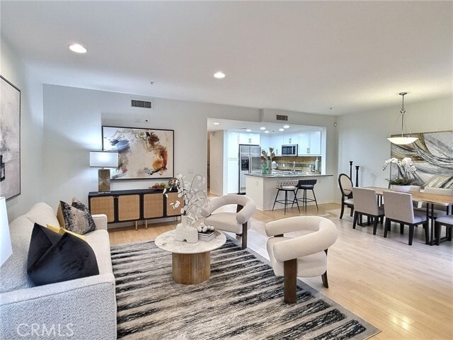 Photo - 931 E Walnut St Condo Unit 206