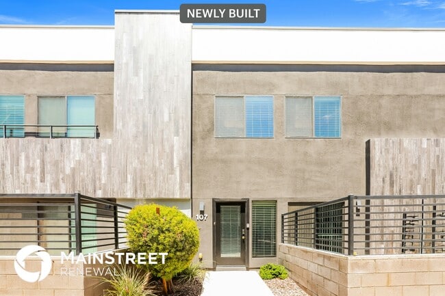 Building Photo - 1119 S Stapley Dr Rental