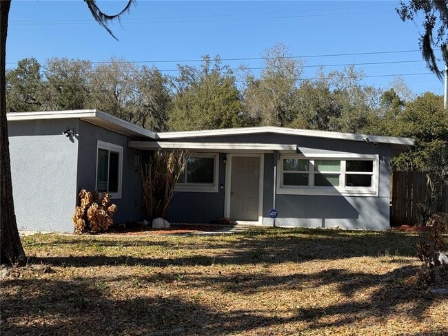 Photo - 720 Manor Dr