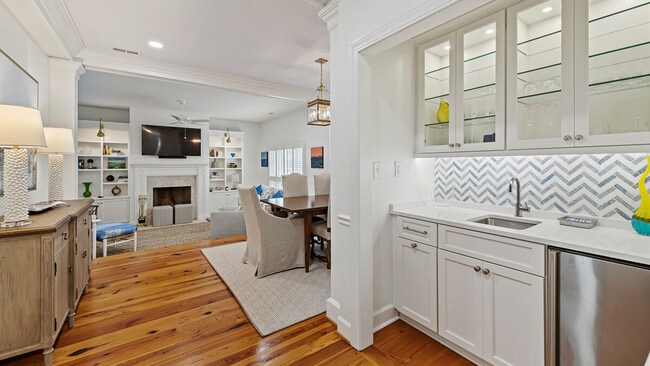 Photo - 20 Brandon Way Unidad ID1253473P
