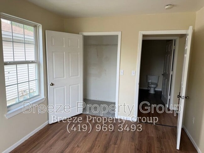 Photo - 616 Hope St