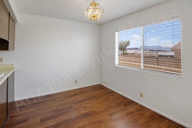 Photo - 3431 Truckee Dr