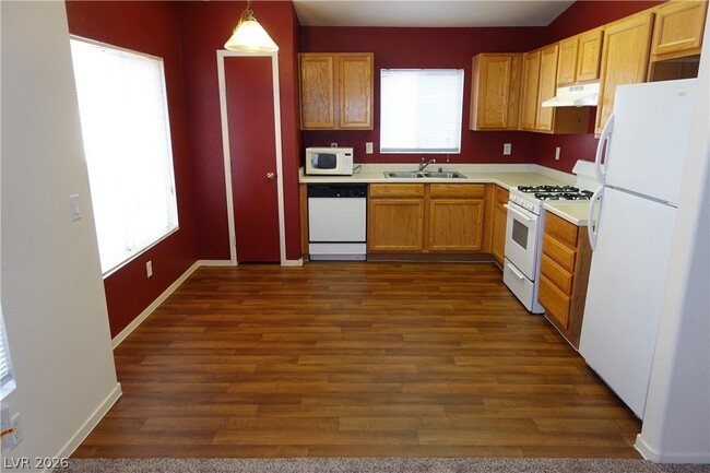 Photo - 6409 Stone Dry Ave