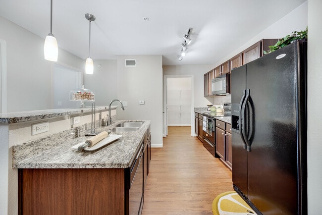 Photo - Enclave At Highland Ridge Apartments