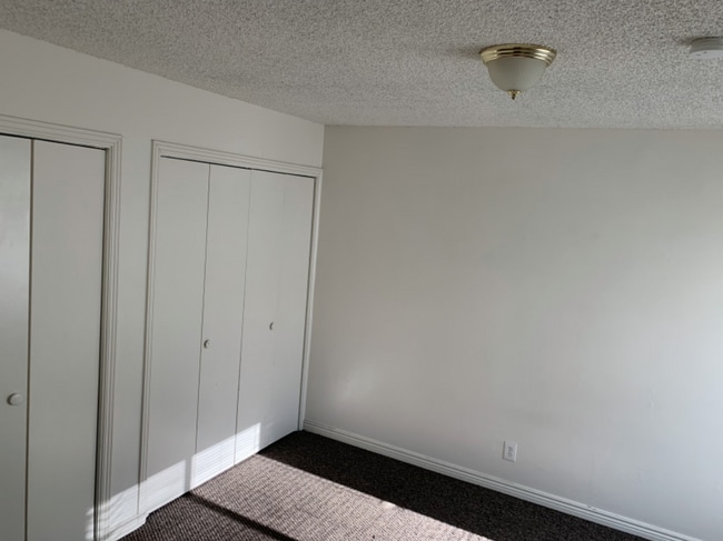 Photo - 825 E 275 N Unit 2