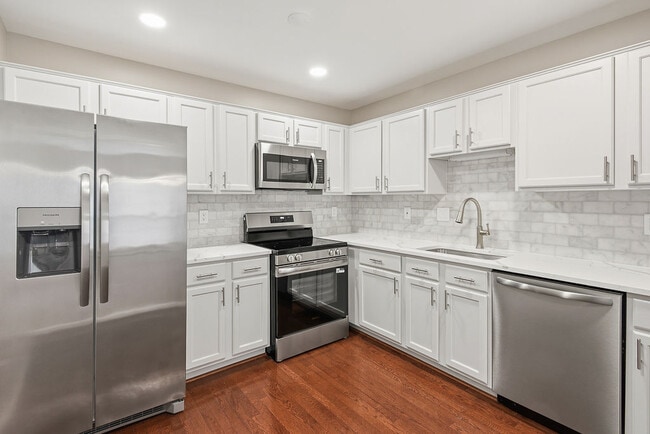 Photo - 11180 Rienzi Pl Unit 201