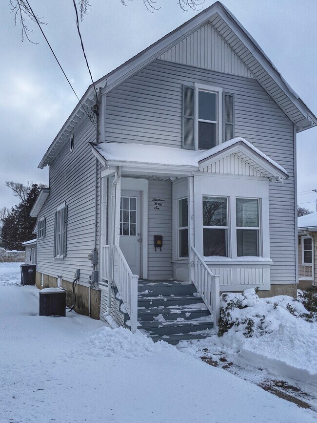 Photo - 1346 Euclid Ave