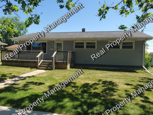 Building Photo - 125 Crestview Ln