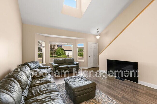 Photo - 306 Golden Valley Dr