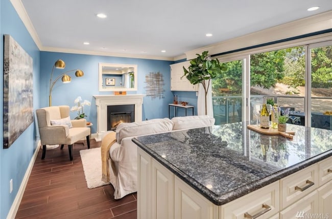 Photo - 1810 43rd Ave E Unidad B102