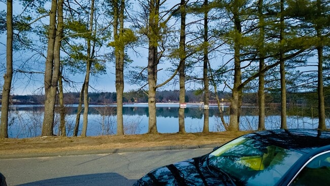 Photo - 33 Grandview Dr Unit B