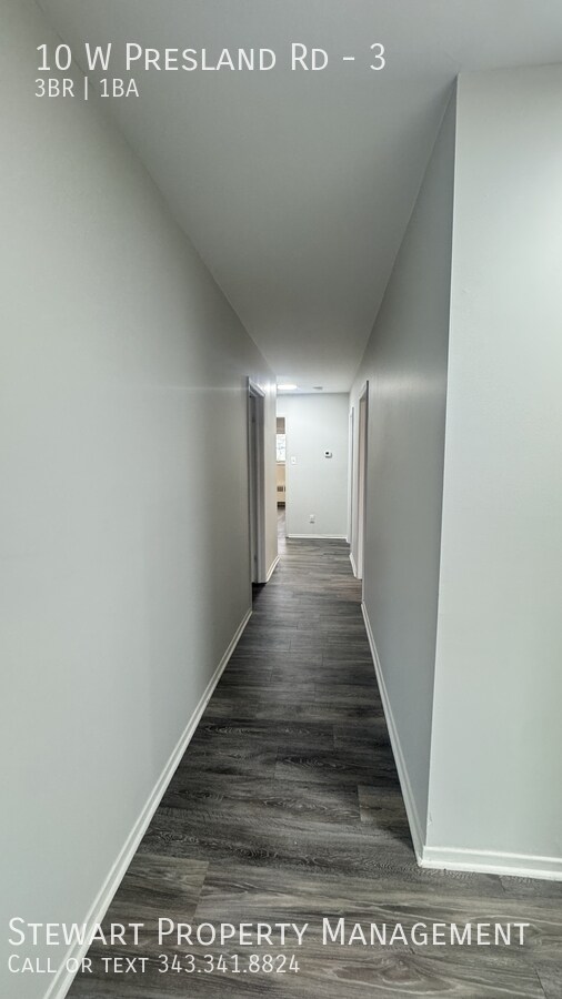 Photo - 10 W Presland Rd