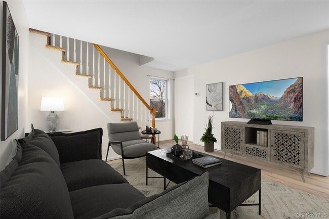 Photo - 17 Fairview St Unit A