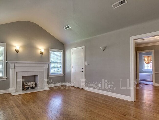 Photo - 2304 NW 28th St